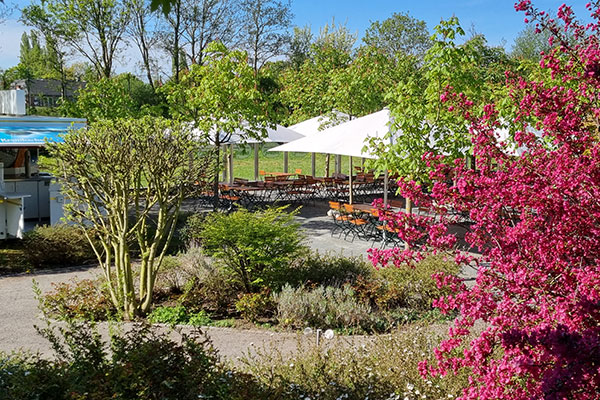 Eingang zum digitalen Biergarten